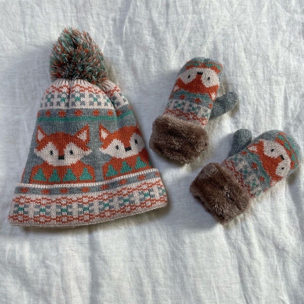 Toddler Hat and Mittens Set